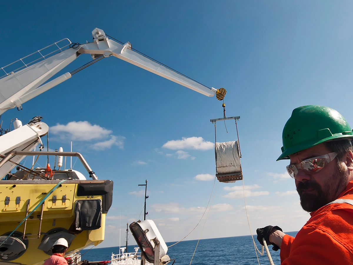 Offshore-platform med eksplosionsfarlige gaszoner i havmilj&oslash;