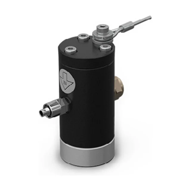 Den mindste d&aelig;mpede stempelvibrator, set skr&aring;t forfra: en mat sort cylinder med sort d&aelig;ksel foroven og en blank aluminiumring forneden, en messingfarvet sekskantet lydd&aelig;mper p&aring; den ene side, en lufttilslutning i st&aring;l p&aring; den anden, og &oslash;verst en gevindtap med en tynd stang.