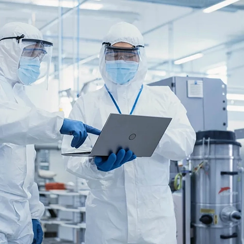 Pharma-/cleanroom-milj&oslash; med Particulair Life Science Hub-st&oslash;vsuger i drift
